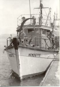 The ferry "Henriette"